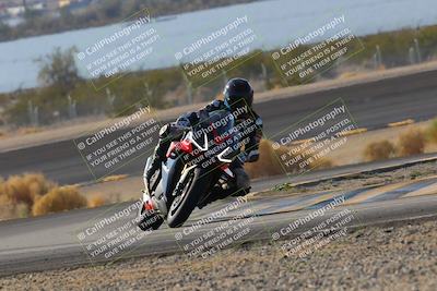 media/Dec-18-2022-SoCal Trackdays (Sun) [[8099a50955]]/Turn 14 (940am)/